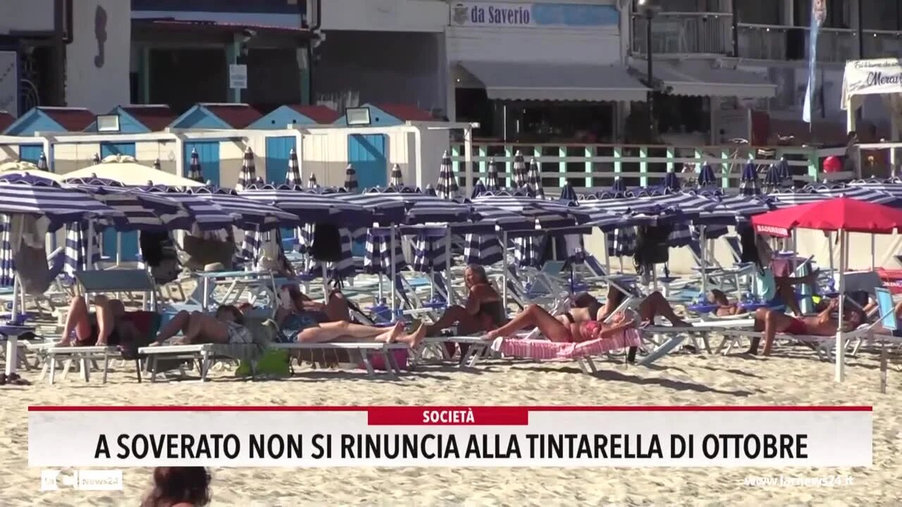 A Soverato non si rinuncia alla tintarella di Ottobre