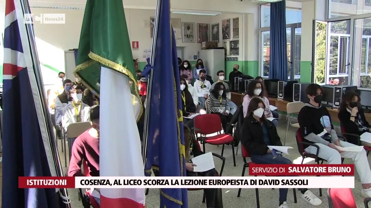 Cosenza, al liceo Scorza la lezione europeista di David Sassoli