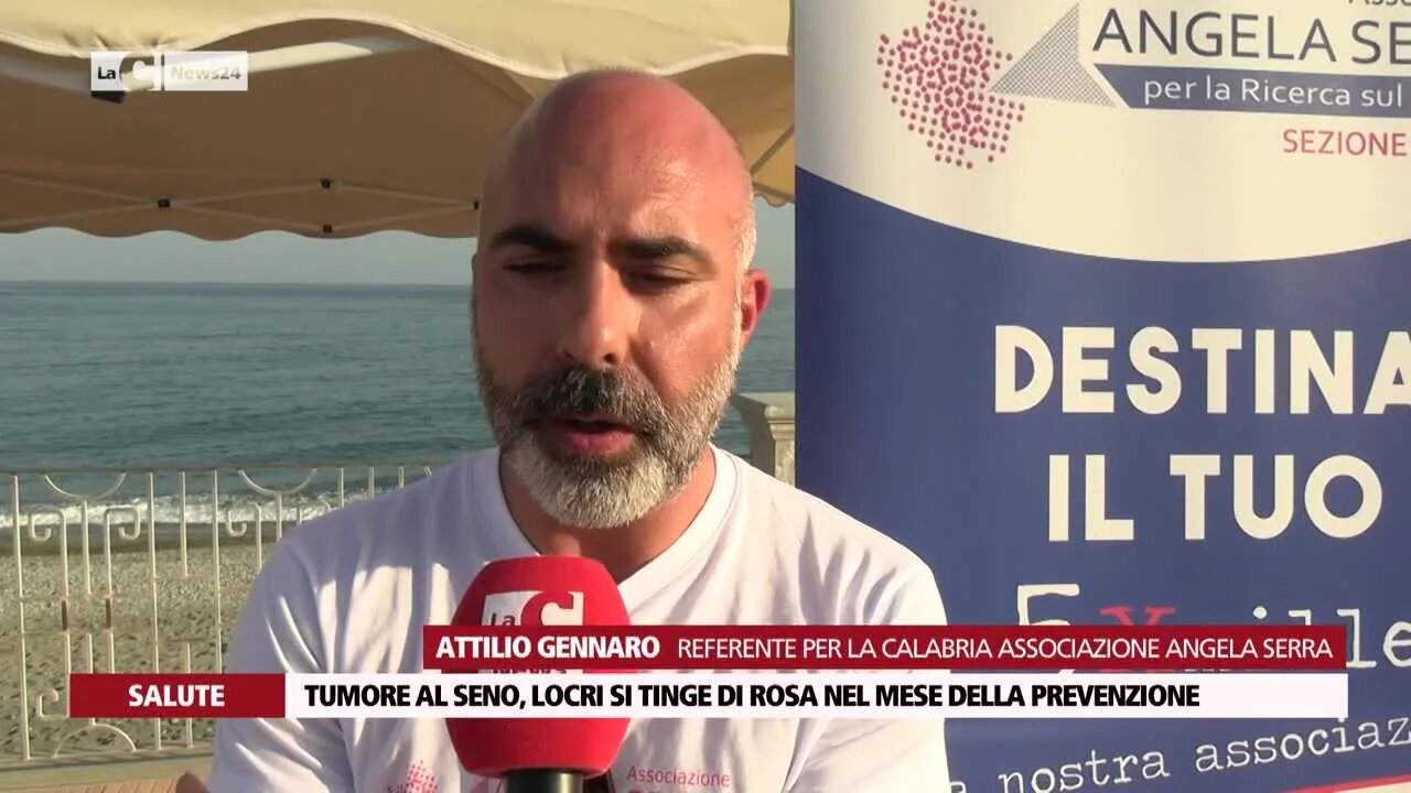 Tumore al seno, Locri si tinge di rosa nel mese dedicato alla prevenzione