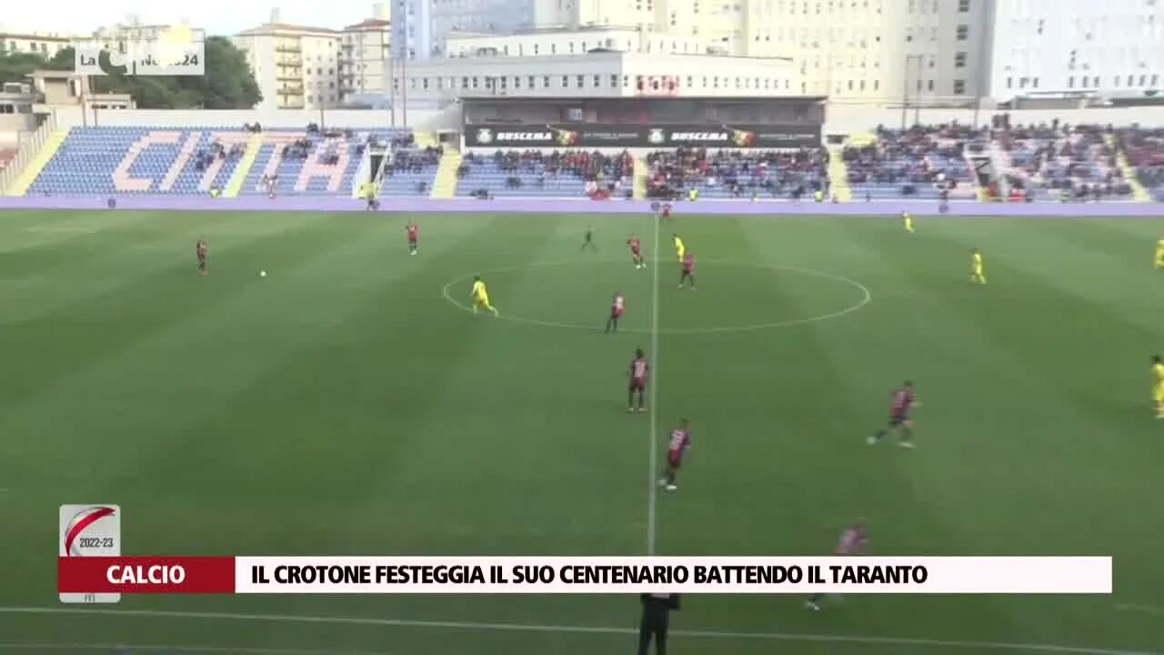 Il Crotone festeggia il suo centenario battendo il Taranto