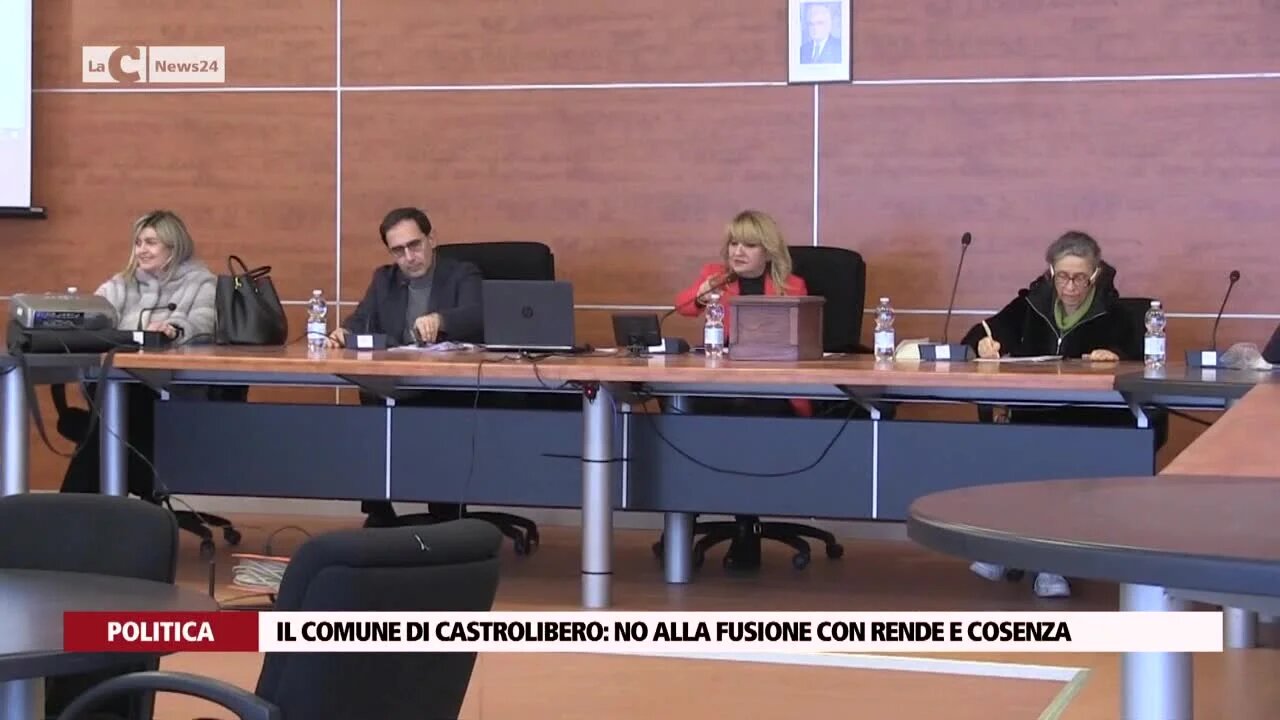 Il comune di Castrolibero: no alla fusione con Rende e Cosenza