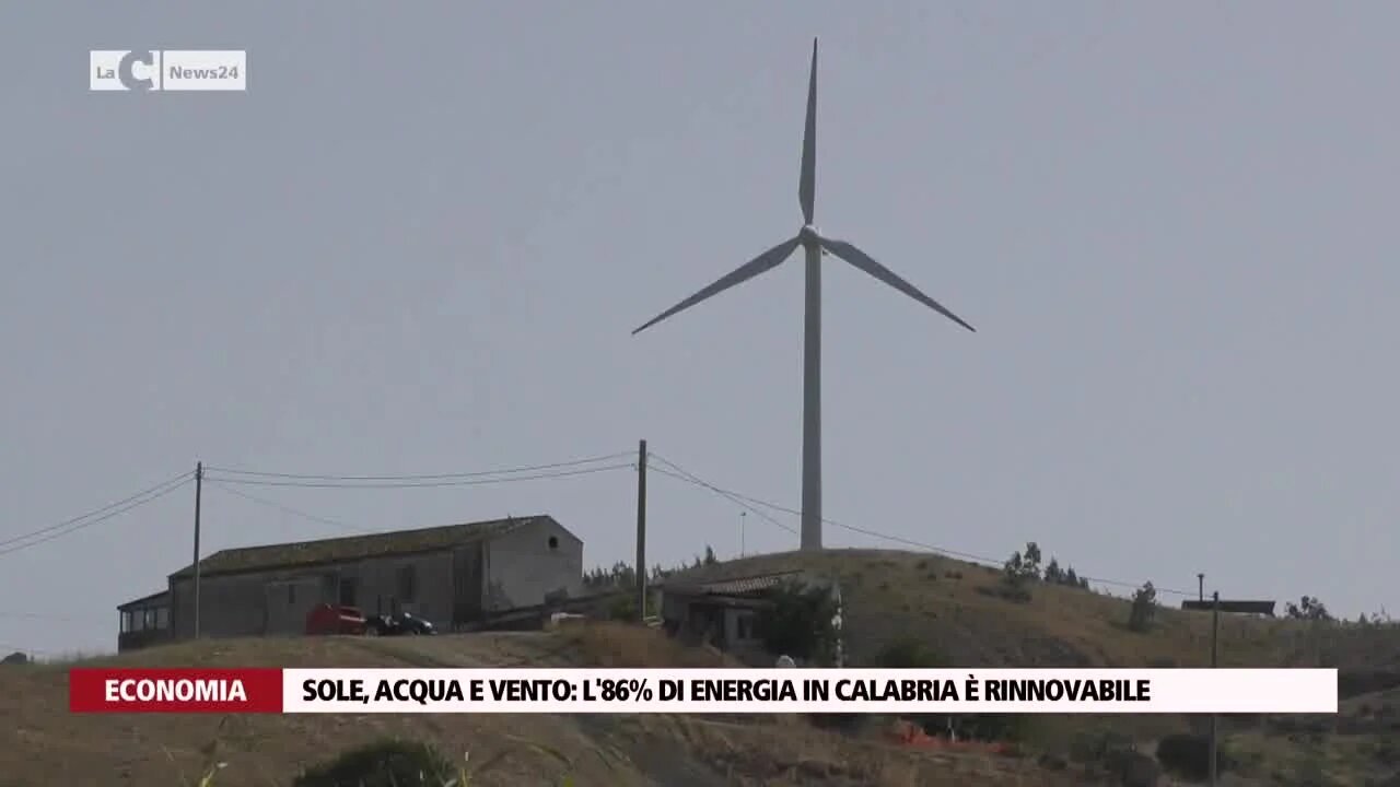 Sole, acqua e vento: l'86% di energia in Calabria è rinnovabile