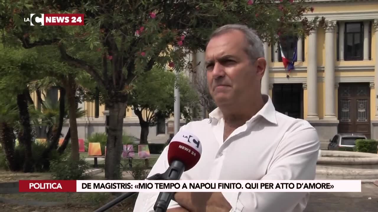 De Magistris: «Mio tempo a Napoli finito. Qui per atto d’amore»
