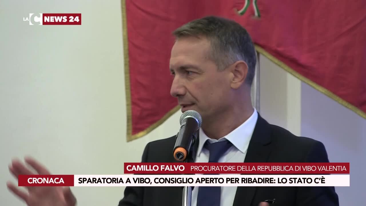 Sparatoria a Vibo, Consiglio aperto per ribadire: lo Stato c’è