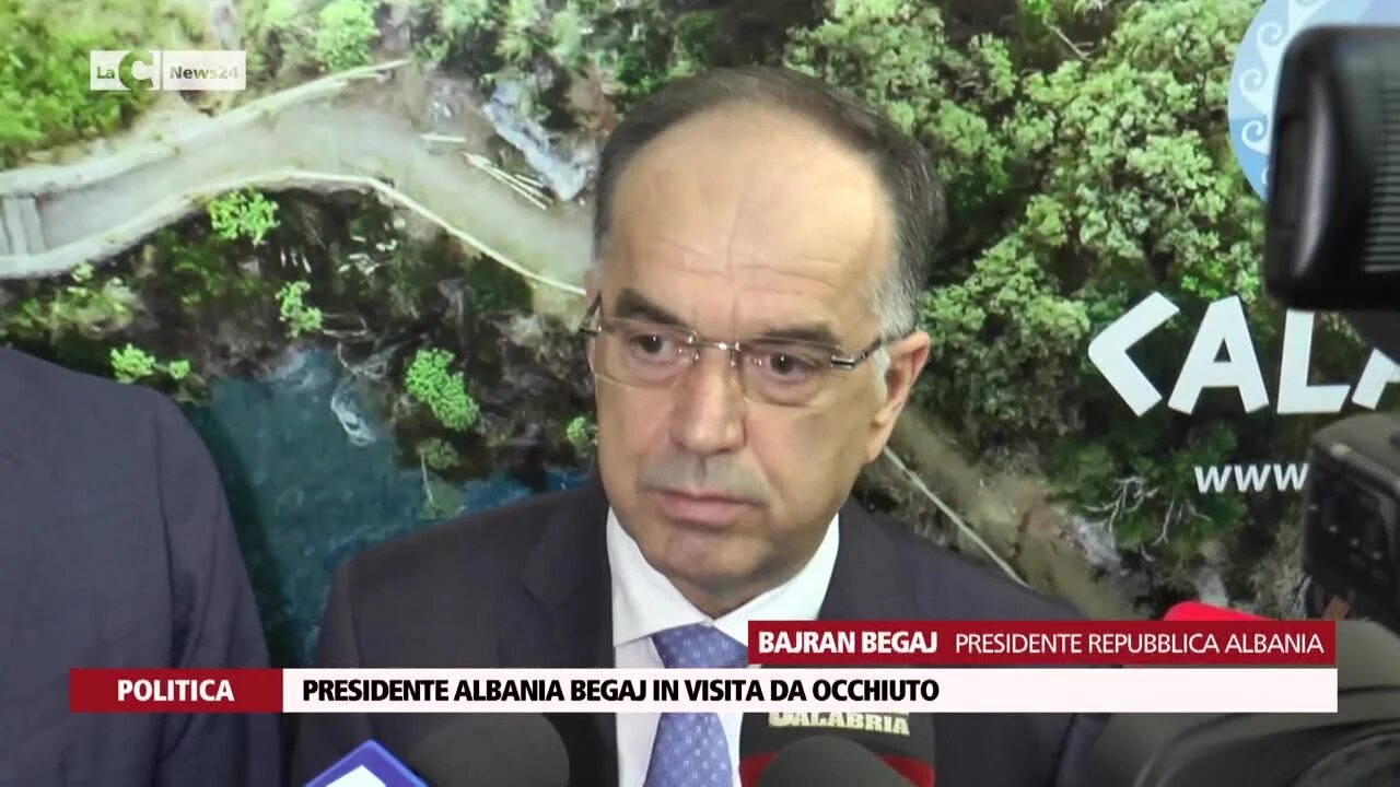 Il presidente dell’Albania Bajram Begaj arrivato in Calabria: «Questa è la nuova patria dei nostri esuli»