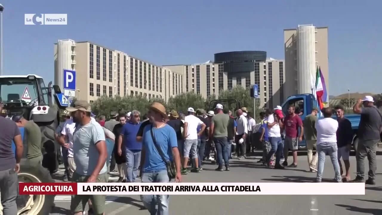 La protesta dei trattori arriva alla Cittadella