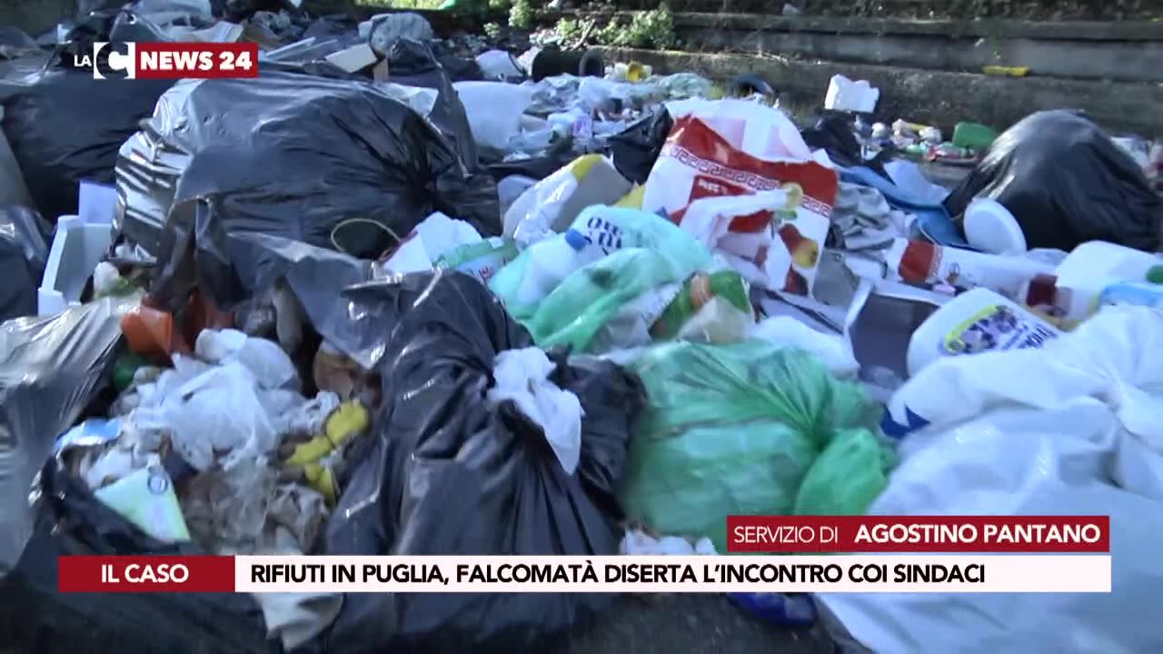 Rifiuti in Puglia, Falcomatà diserta l’incontro coi sindaci