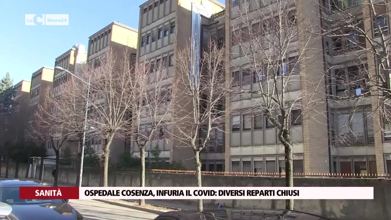 Ospedale Cosenza, infuria il Covid: diversi reparti chiusi