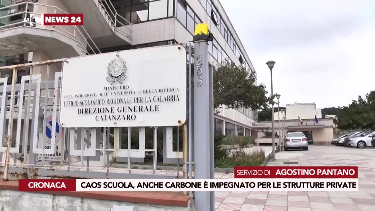 Diplomificio a Vibo, dopo la bufera il docente indagato torna all'università privata