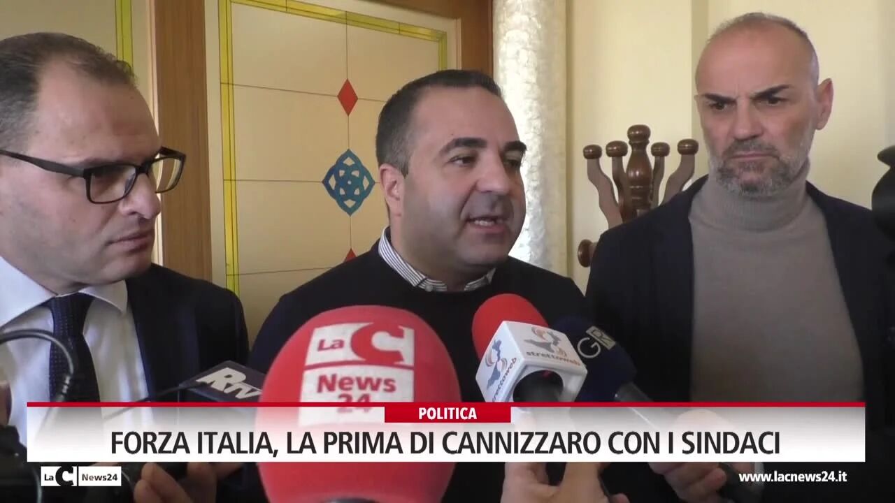 Forza Italia, la prima di Cannizzaro con i sindaci