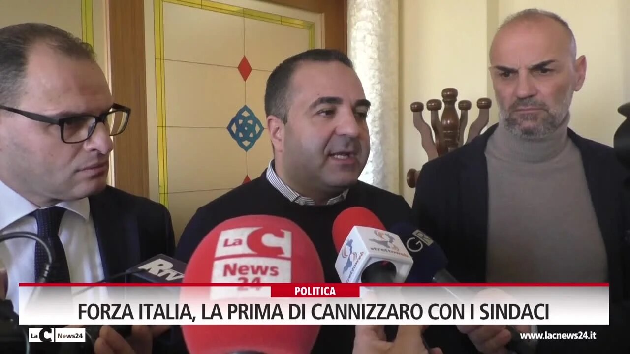 Forza Italia, la prima di Cannizzaro con i sindaci