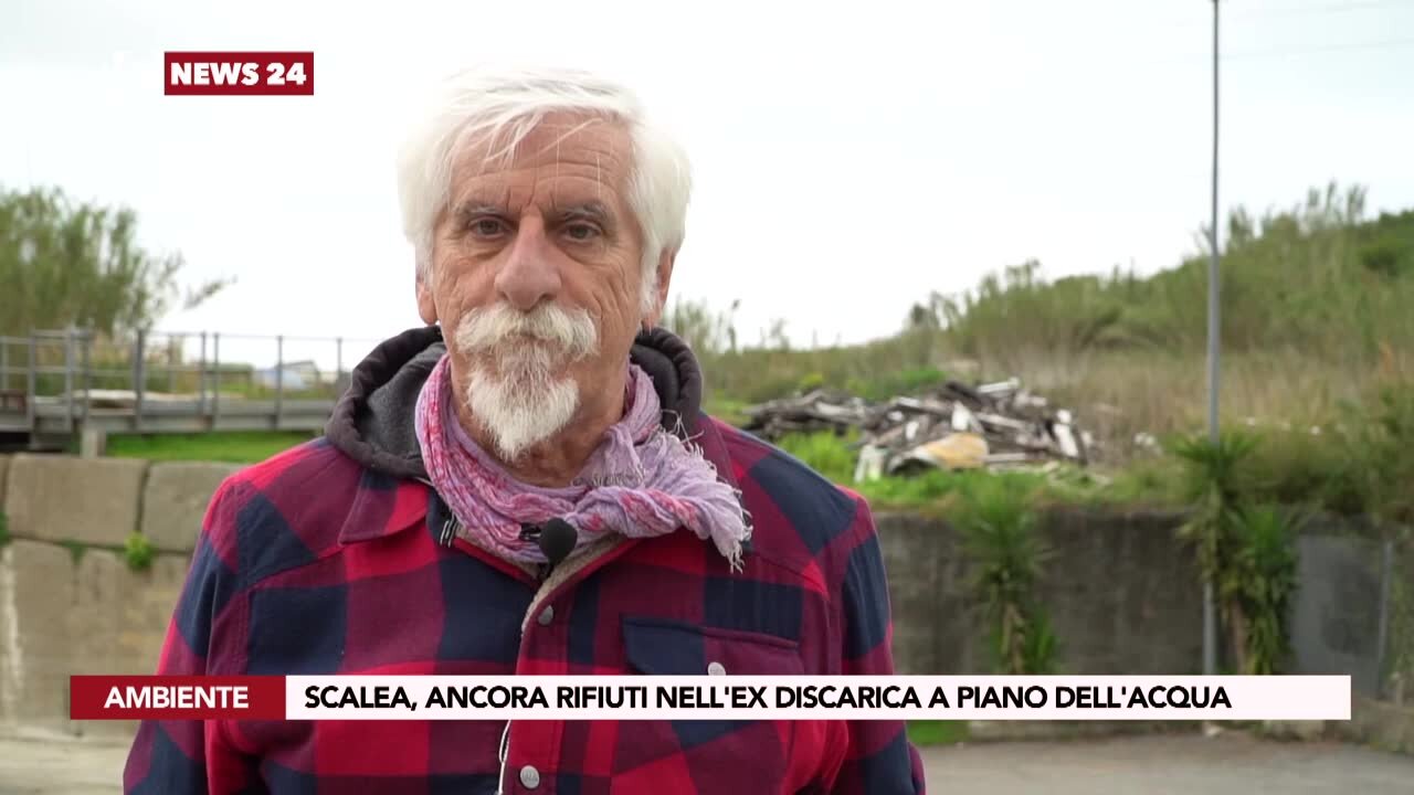 Scalea, ancora rifiuti nell'ex discarica a Piano dell'acqua