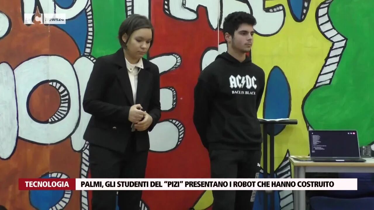 Palmi, gli studenti del “Pizi” presentano i robot che hanno costruito