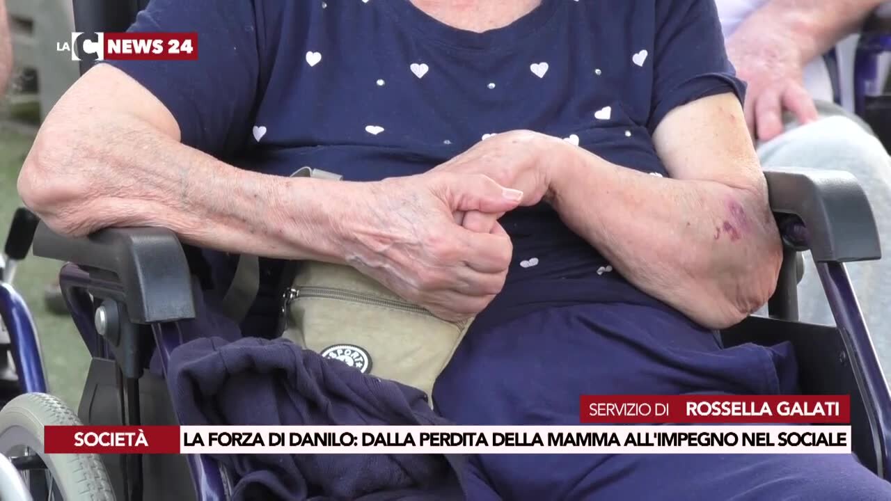 Dal dolore per la perdita della mamma all’impegno nel sociale, ecco l’esempio di Danilo