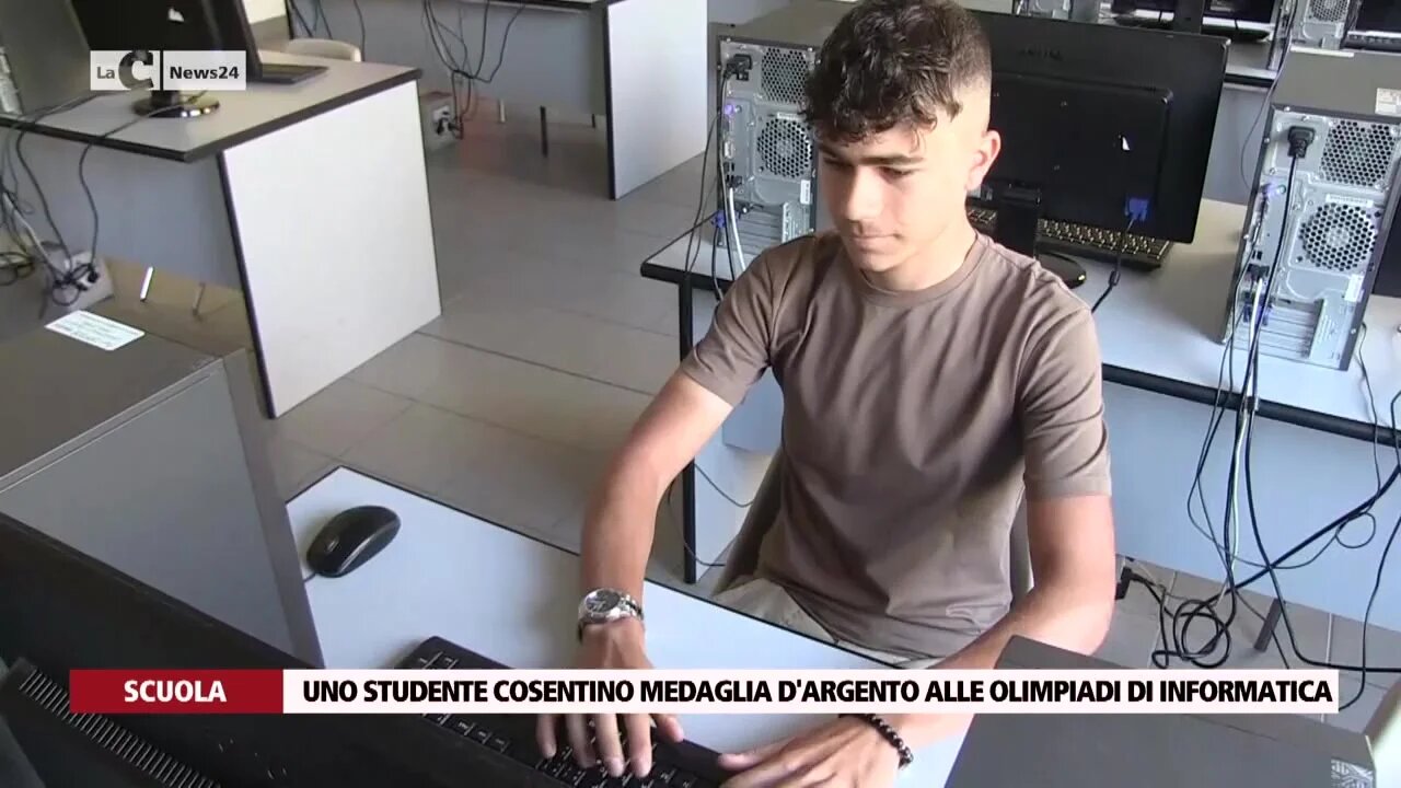 Uno studente cosentino medaglia d'argento alle olimpiadi di informatica