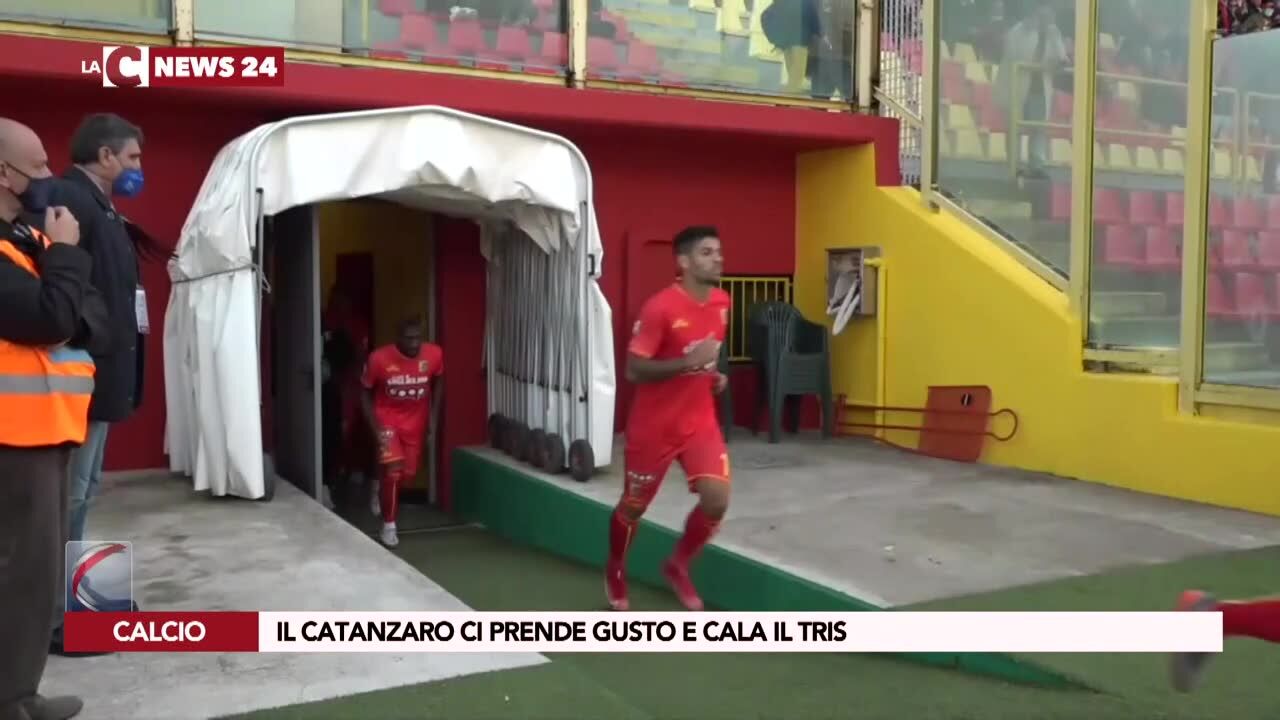 Il Catanzaro ci prende gusto e cala il tris