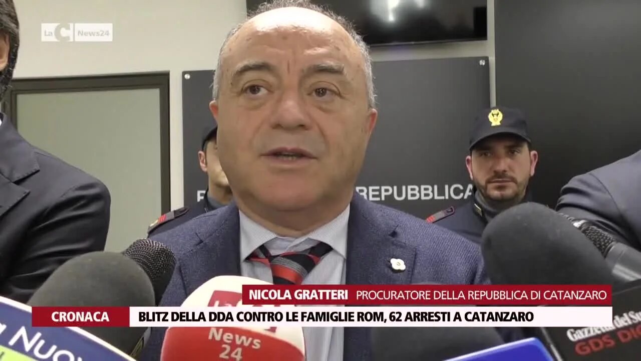 Blitz della Dda contro le famiglie rom, 62 arresti a Catanzaro