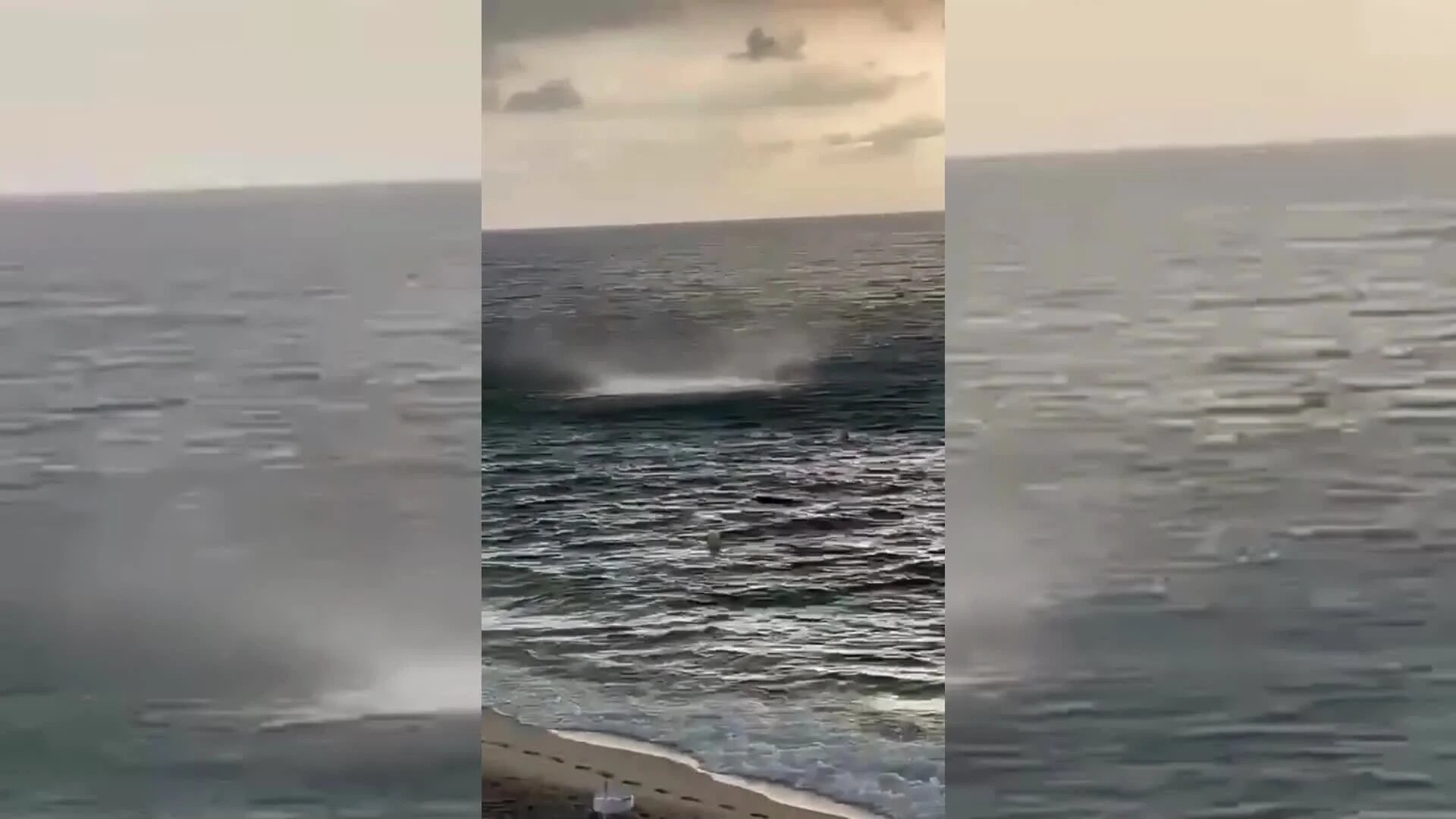 Tropea, sdraio e ombrelloni spazzati via da una tromba marina: il video