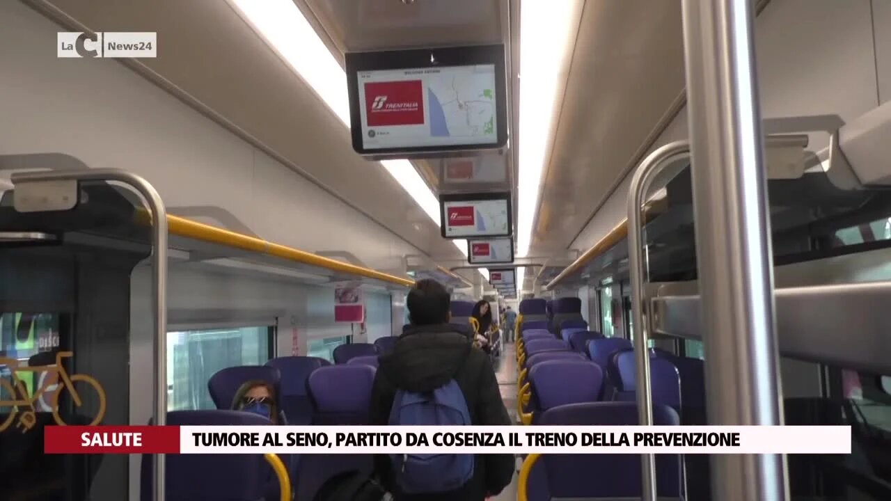 Tumore al seno, partito da Cosenza il treno della prevenzione