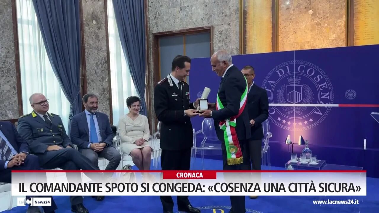 Il comandante Spoto si congeda: "Cosenza una città sicura"