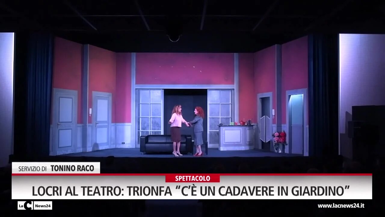 A Locri in scena “C’è un cadavere in giardino” con Sergio Muniz e Miriam Mesturino