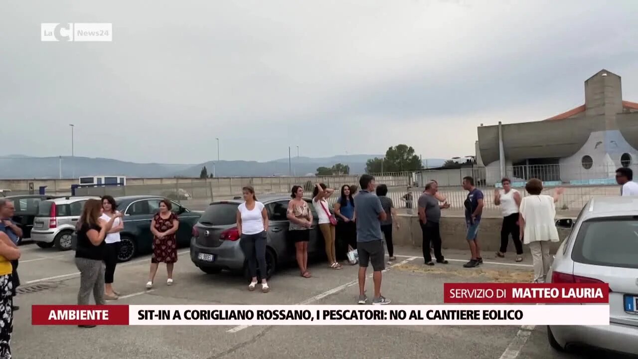 Sit-in a Corigliano Rossano, i pescatori: no al cantiere eolico