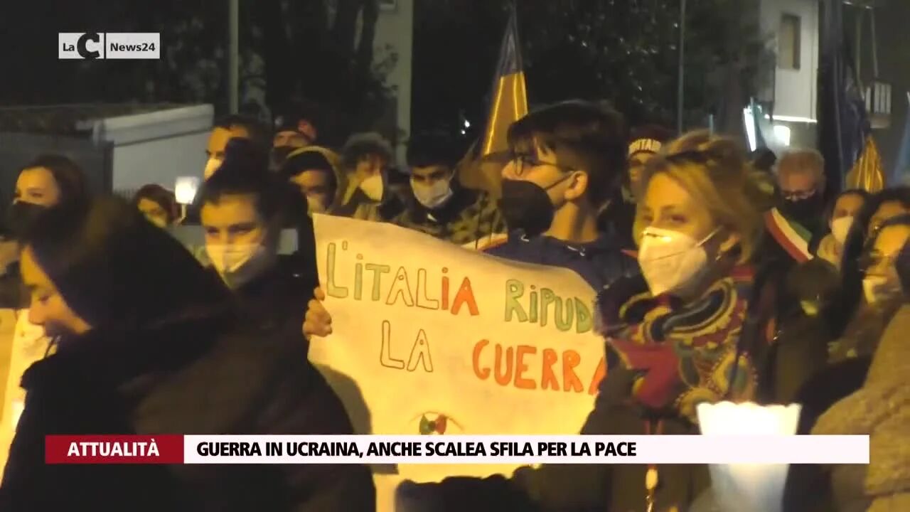 Guerra in Ucraina, anche Scalea sfila per la pace