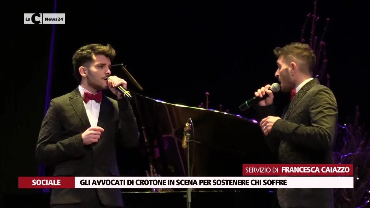 Gli avvocati di Crotone in scena per sostenere chi soffre