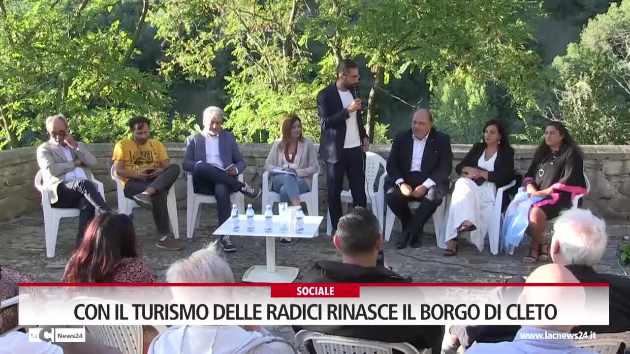 Con il turismo delle radici rinasce il borgo di Cleto