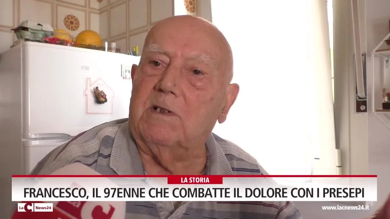 Francesco, il 97enne che combatte il dolore con i presepi