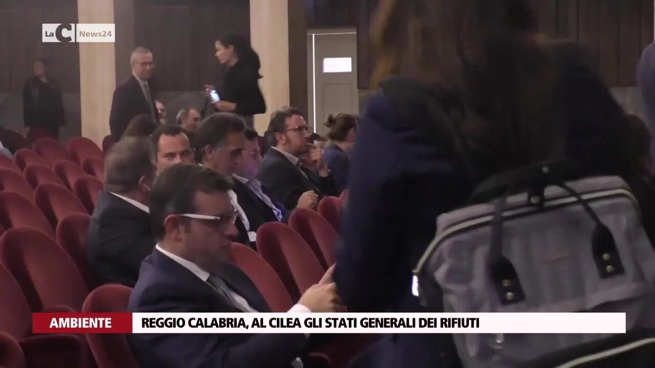 Reggio Calabria, al Cilea gli Stati Generali dei rifiuti