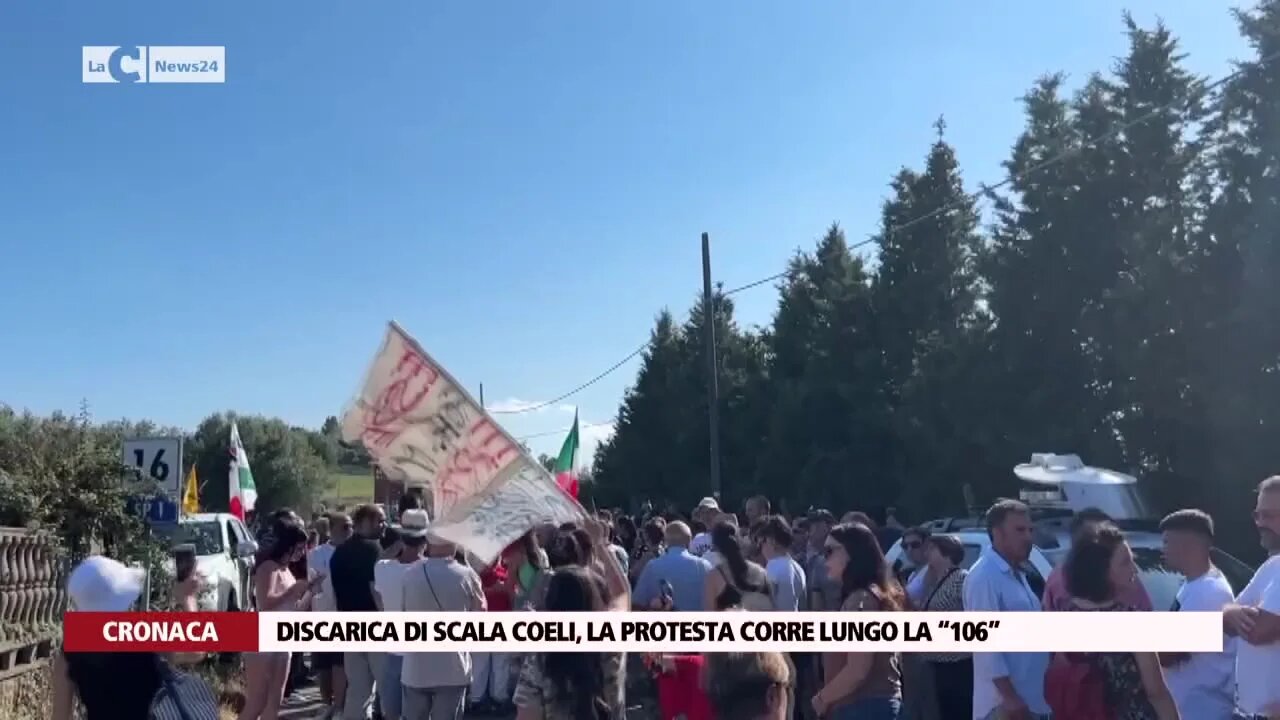 Discarica di Scala Coeli, la protesta corre lungo la “106”