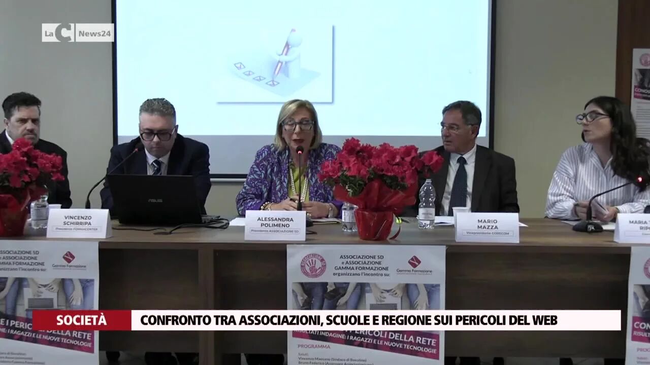 Confronto tra associazioni, scuole e regione sui pericoli del web