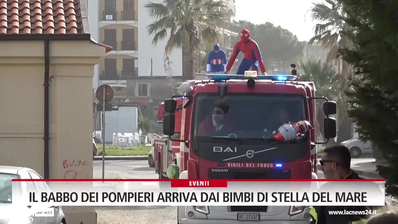 Il babbo dei pompieri arriva dai bimbi di Stella del mare