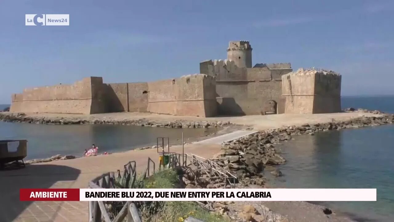 Bandiere blu, 17 alla Calabria: Caulonia e Isola di Capo Rizzuto le new entry, ecco tutte le località
