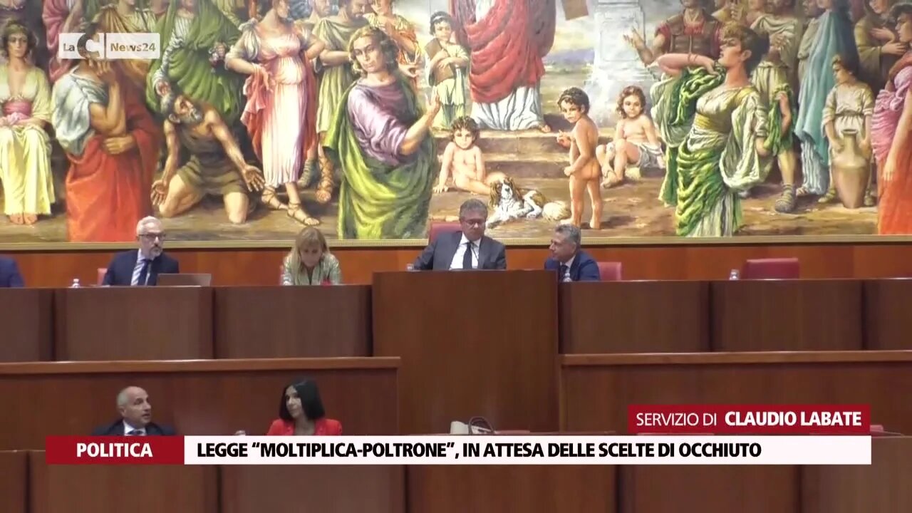 Legge “moltiplica-poltrone”, in attesa delle scelte di Occhiuto