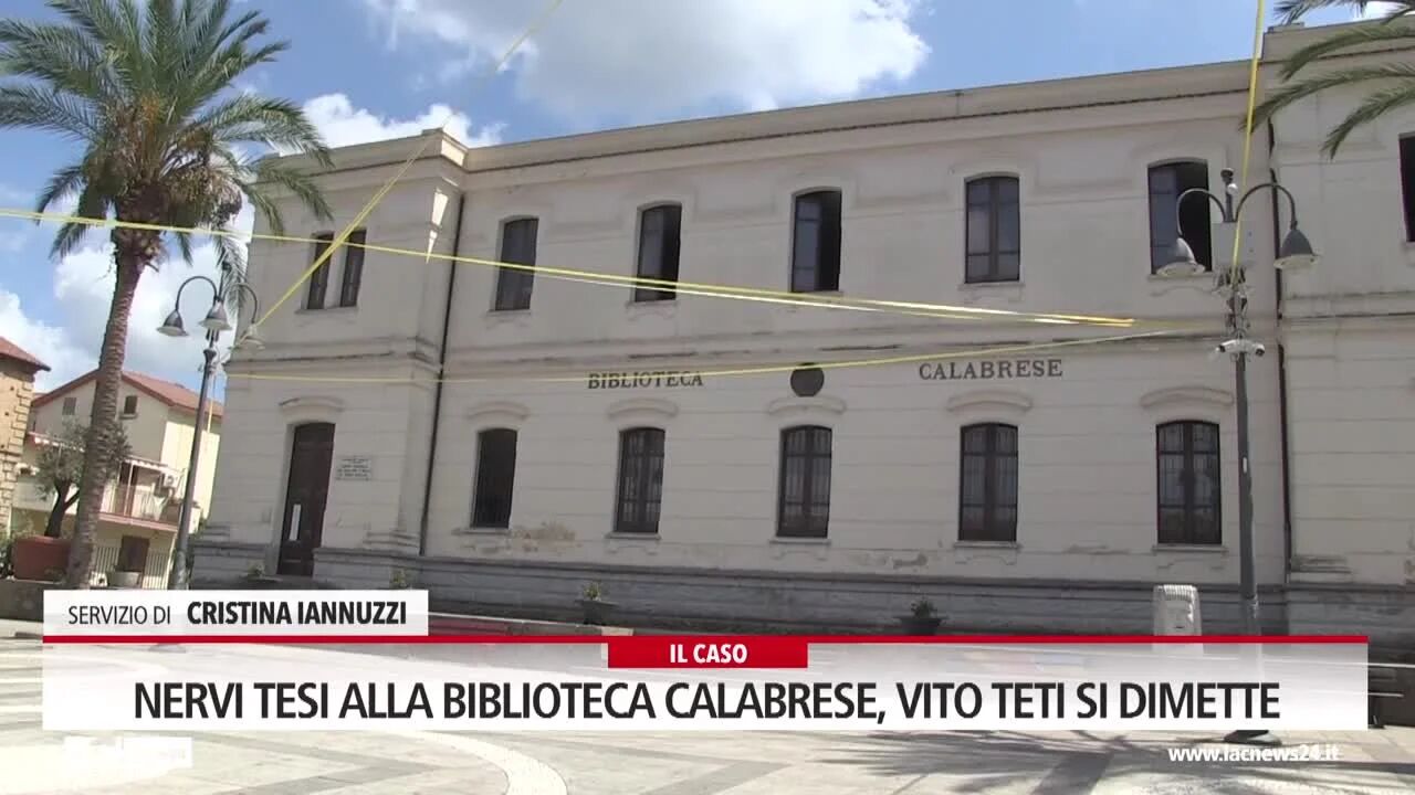 Nervi tesi alla biblioteca calabrese, Vito Teti si dimette
