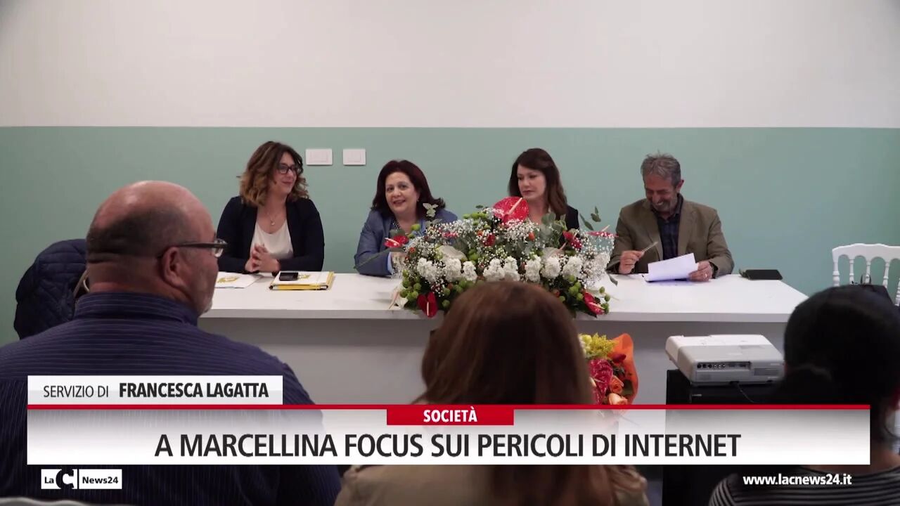 A Santa Maria del Cedro focus sui pericoli di internet