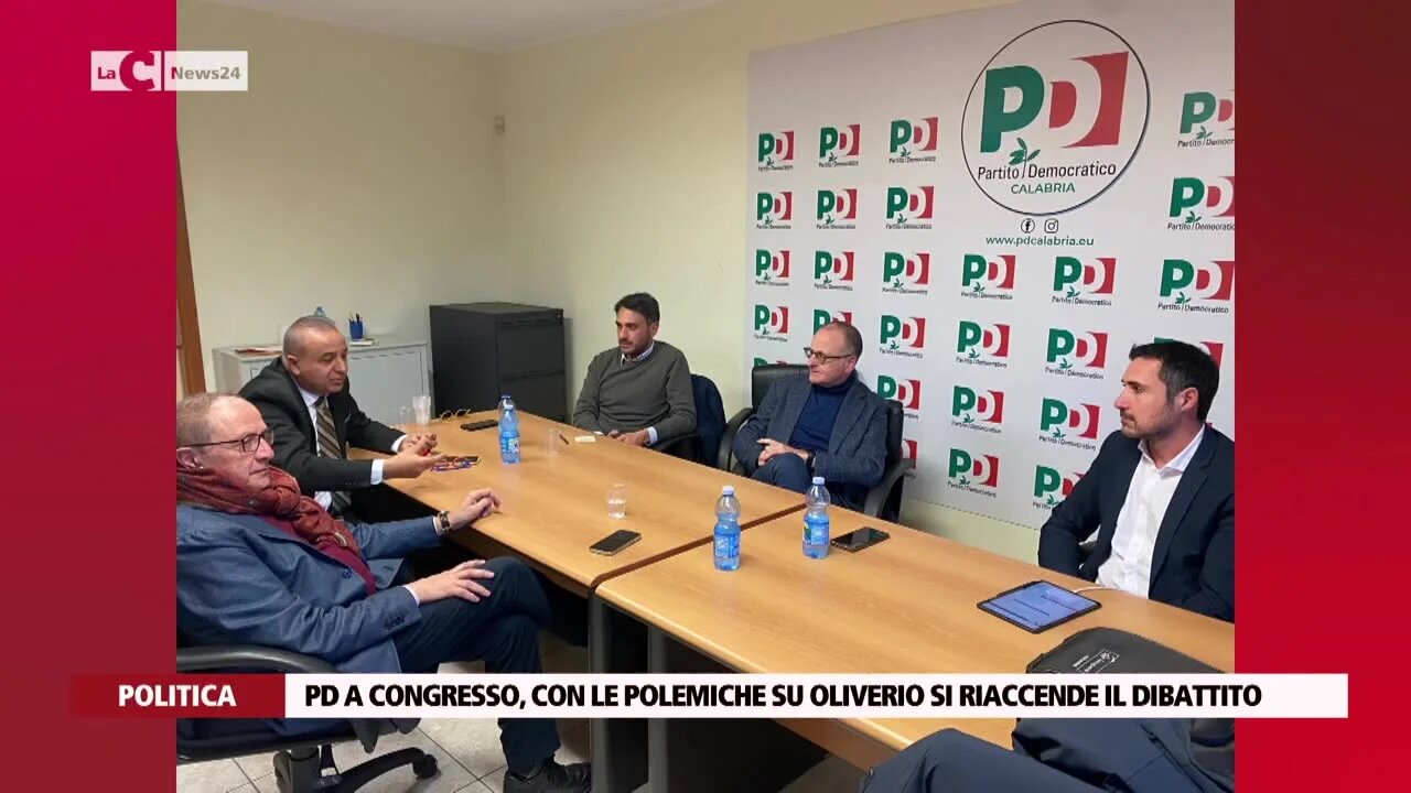 Pd a congresso, con le polemiche su Oliverio si riaccende il dibattito