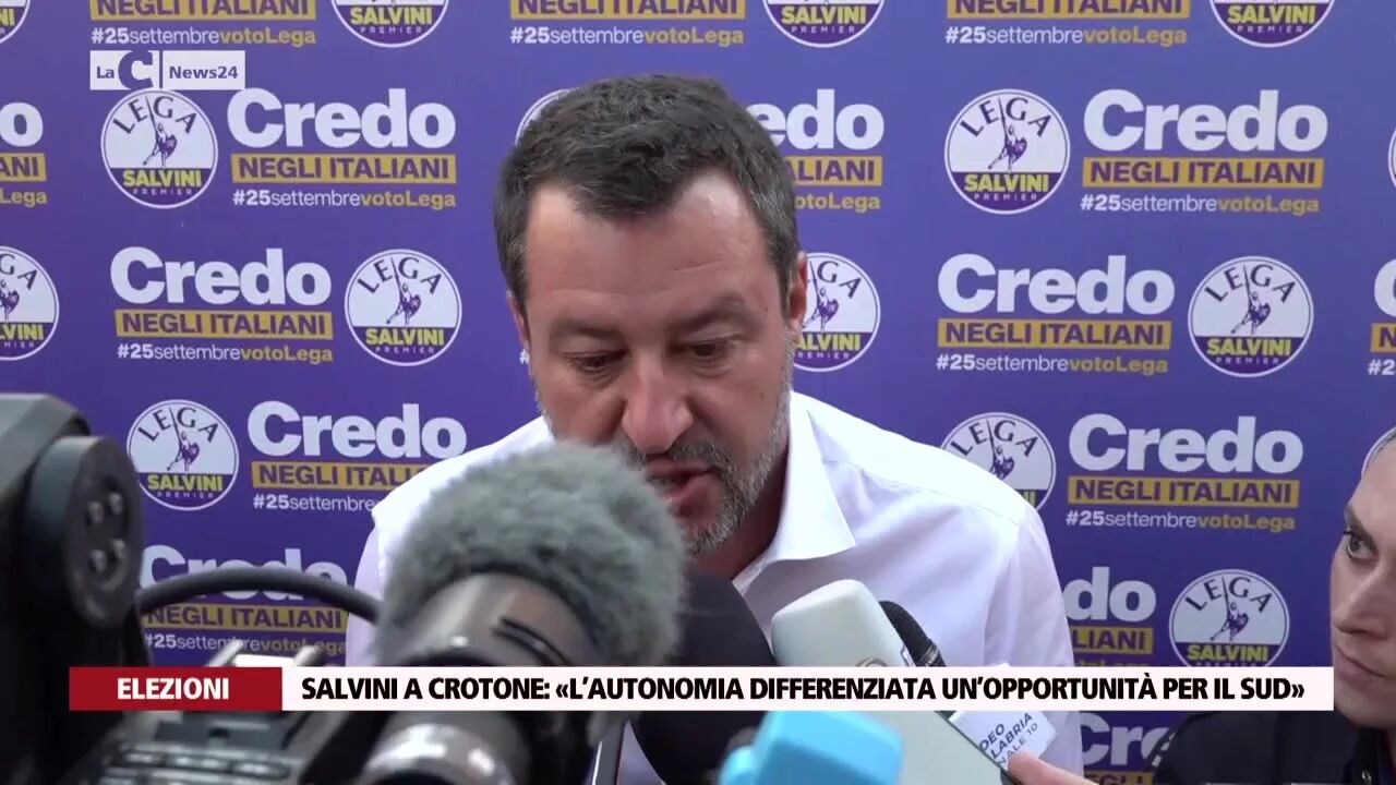 Salvini a Crotone: «l’autonomia differenziata un’opportunità per il Sud»