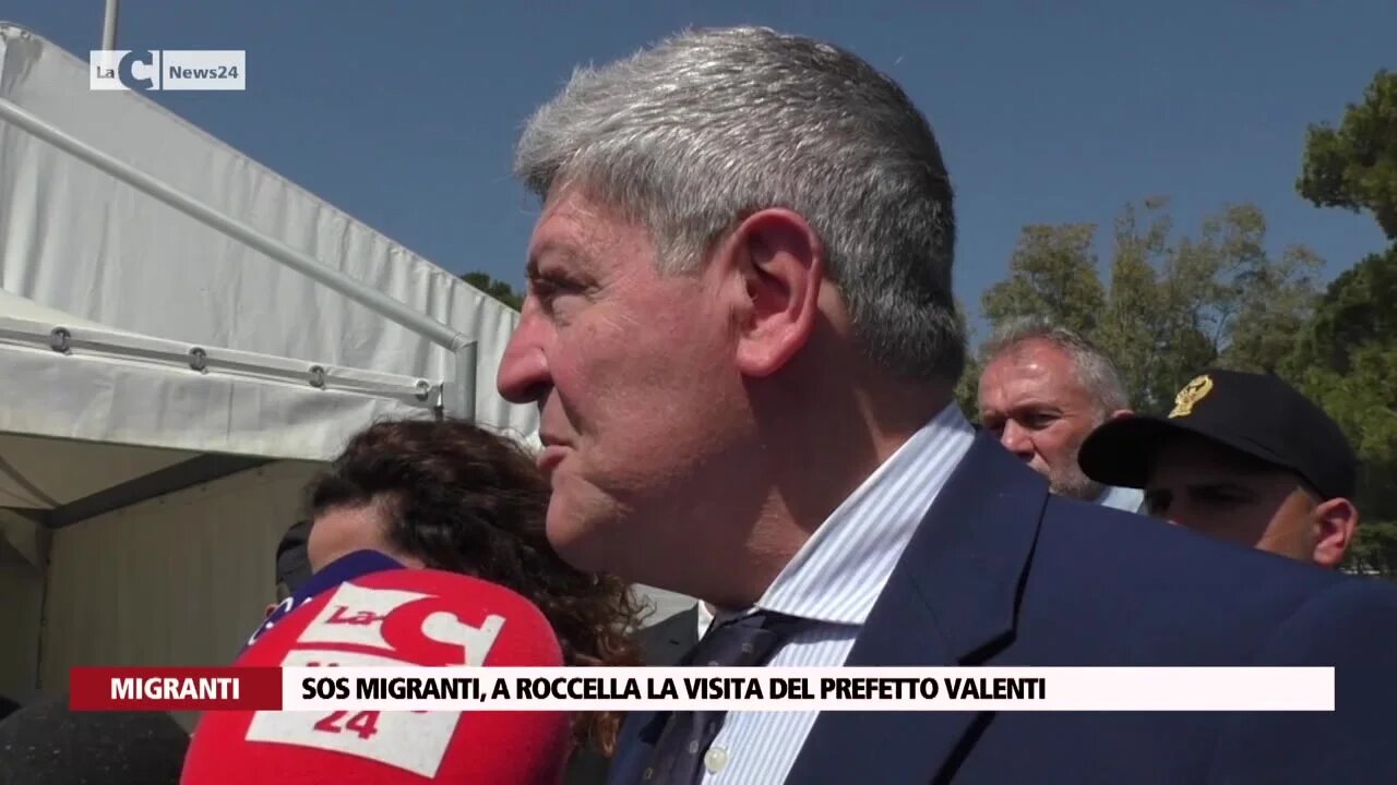 Sos migranti, a Roccella la visita del prefetto Valenti