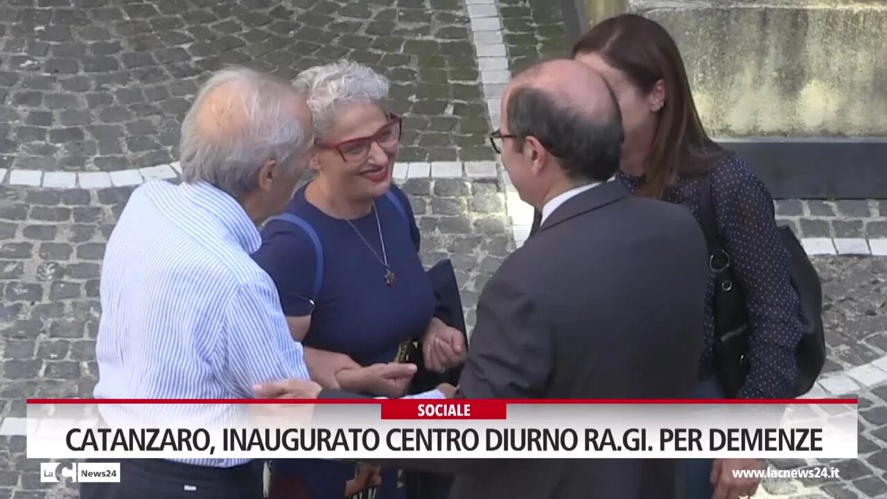 Catanzaro, inaugurato centro diurno Ra.Gi. per demenze