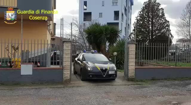 Ospedale Castrovillari, dirigente medico indagata per assenteismo