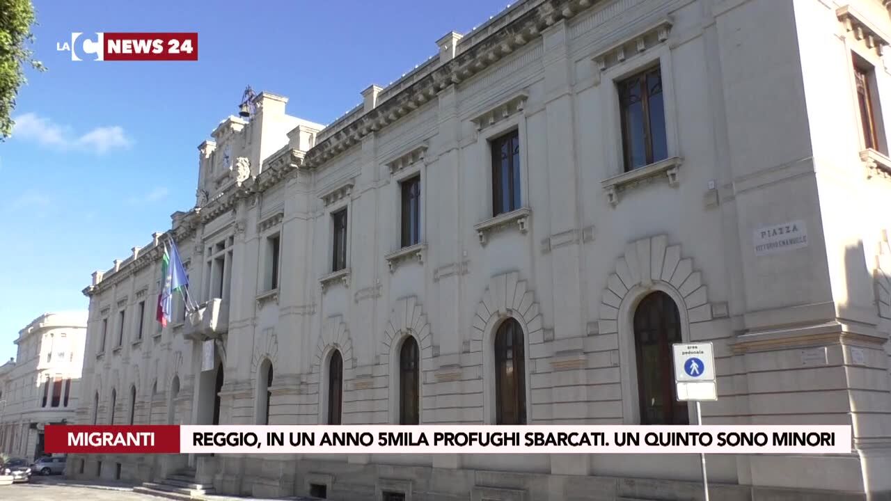 Reggio, in un anno 5mila profughi sbarcati. Un quinto sono minori