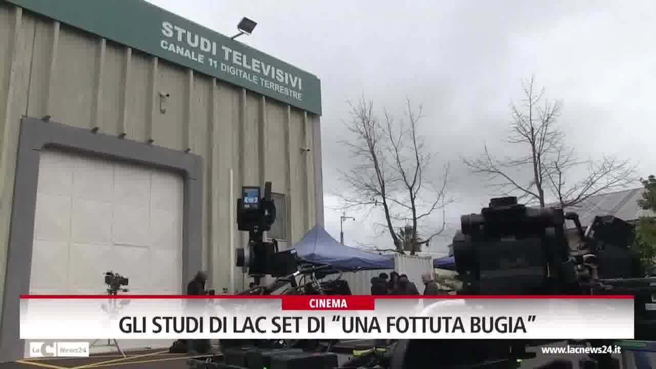 Gli studi di LaC set cinematografico per il film “Una fottuta bugia”, il regista: «Accolti come solo la Calabria sa fare»