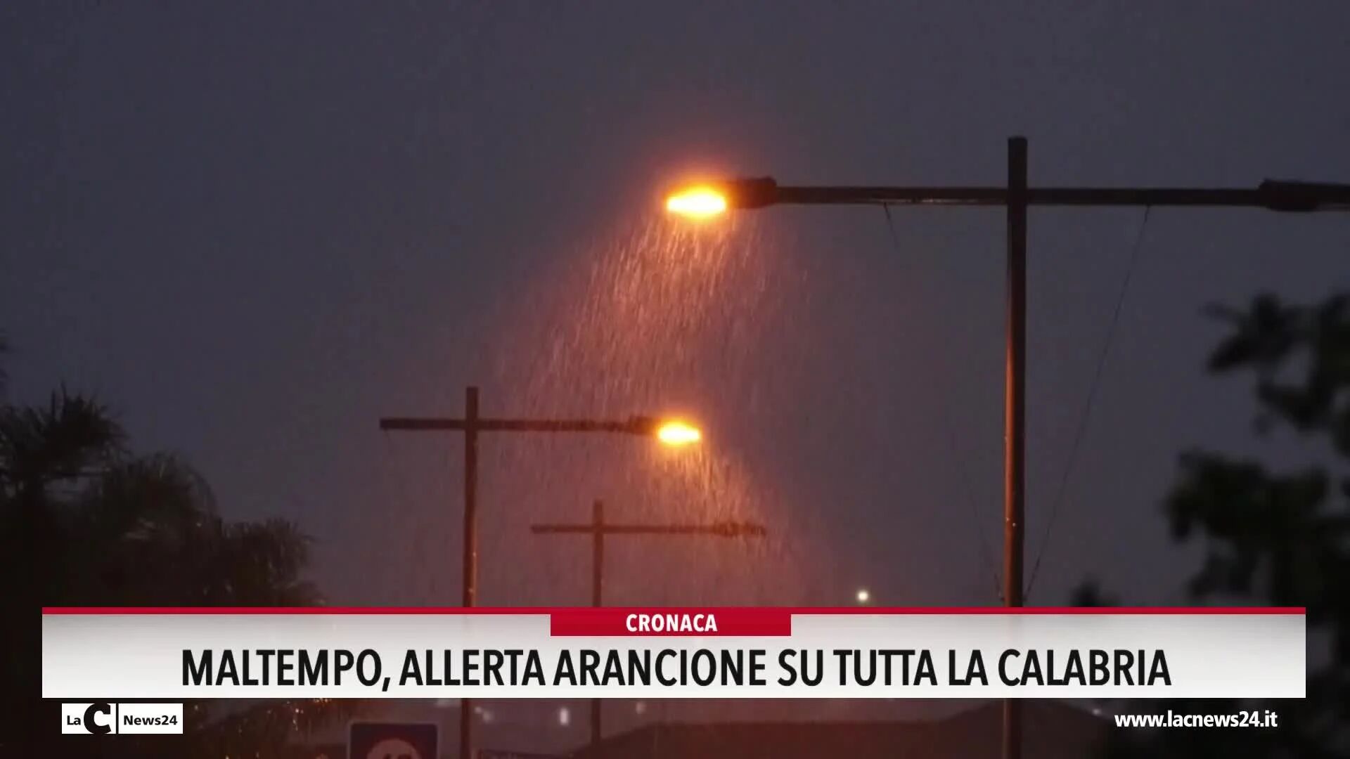 Maltempo, allerta arancione su tutta la Calabria