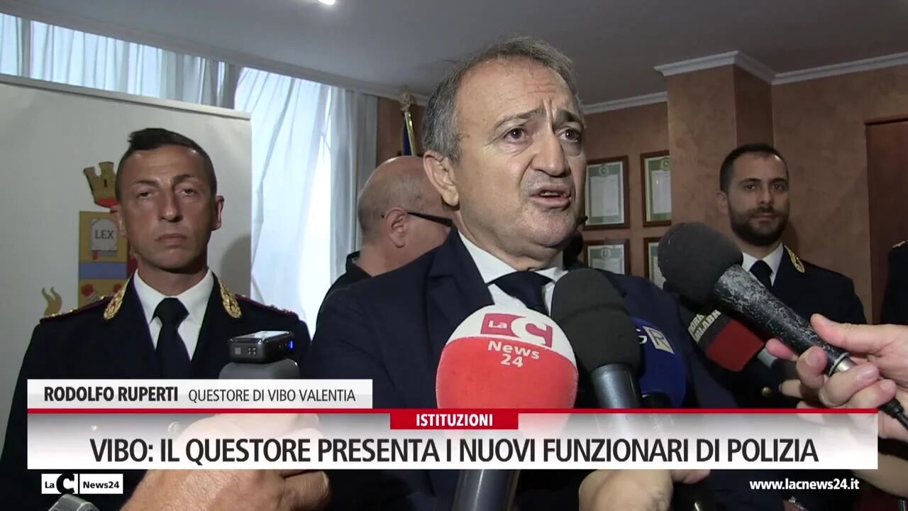 Vibo, il questore presenta i nuovi funzionari di polizia
