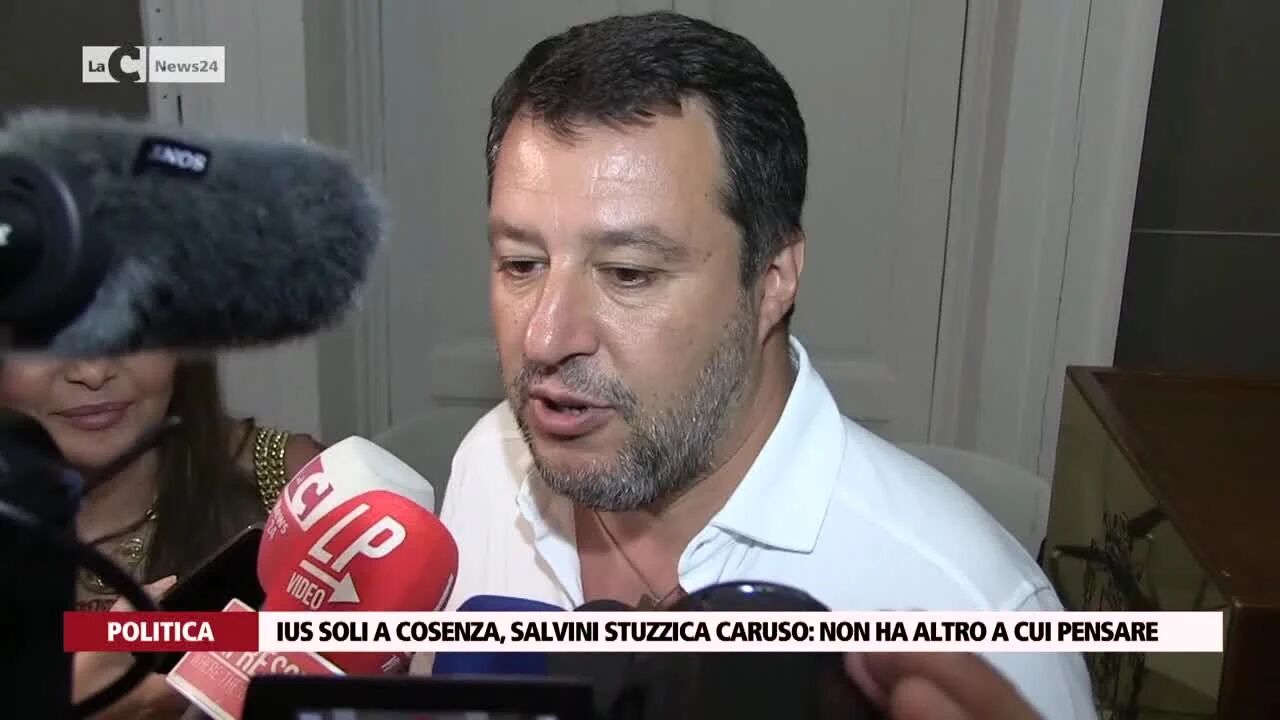 Ius soli a Cosenza, Salvini stuzzica Caruso: non ha altro a cui pensare