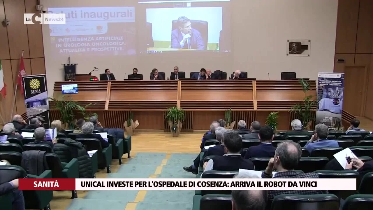 Unical investe per l'ospedale di Cosenza: arriva il robot Da Vinci