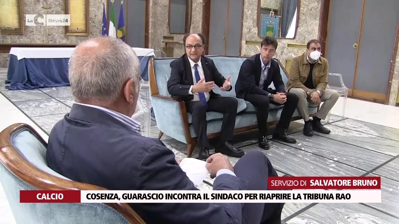 Cosenza, Guarascio incontra il sindaco per riaprire la tribuna Rao